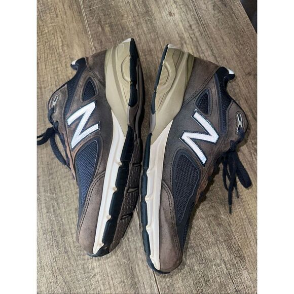 New Balance 990 V4 Shoes Sneakers Mens Size 11 Blue Brown Lace Up Made in the US
